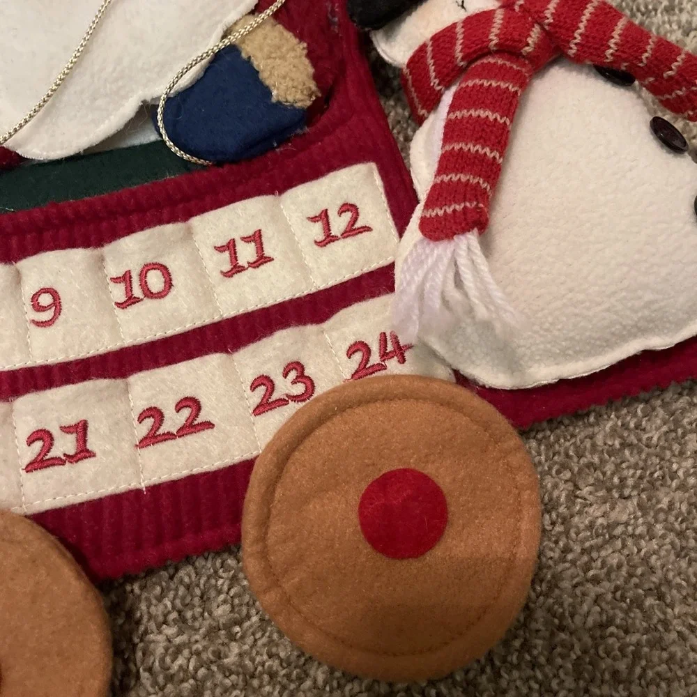 Vtg Christmas Advent Calendar Count Down Rustic Classic‎ Train Snowman Bear Felt